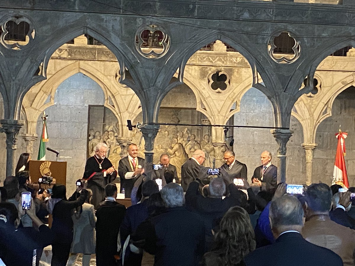 Muchas felicidades <a href="/arroyo_raul/">Raúl ARROYO</a> por tu ingreso de número sitial 19 en la <a href="/AcademiaMexLex/">Academia Mexicana de Jurisprudencia y Legislación</a> con el discurso “Tiempo de imaginar un nuevo federalismo” 🙌🏻