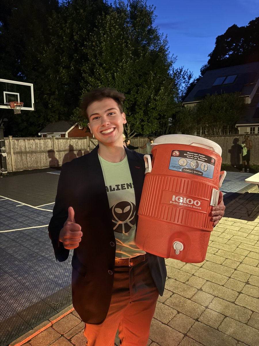 NSLSummerLeague's tweet photo. Congratulations to Aliens captain Max Melville on building his first championship team 🔥 https://t.co/ESlA9D102k
