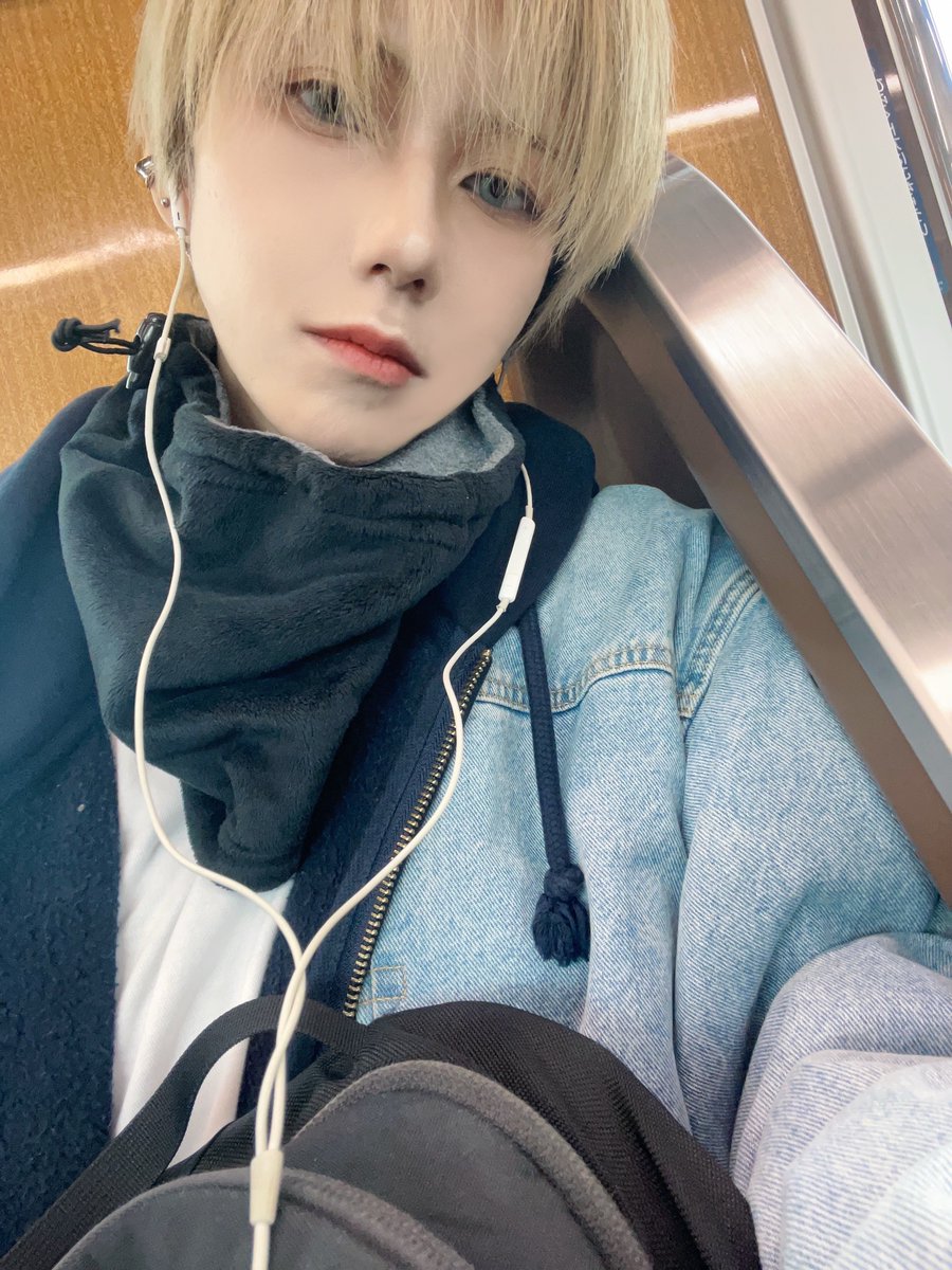 メンバー紹介🦔

2人目はこちら💁

sub-leader 

クミ　<a href="/kummy_nu/">クミ@8/1〜3コスサミ</a> 

雑食。何でも食べます♡
LGBTQ🏳️‍🌈ヒモの素質は誰にも負けない！1人じゃなーんにも出来ないぜ‼︎‼︎‼︎