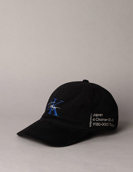 カルバンクライン 原宿店 東京 カプセルコレクション100枚限定 ジョングク BTS ジョングクの特大広告が国内のCalvin Klein(カルバン・クライン