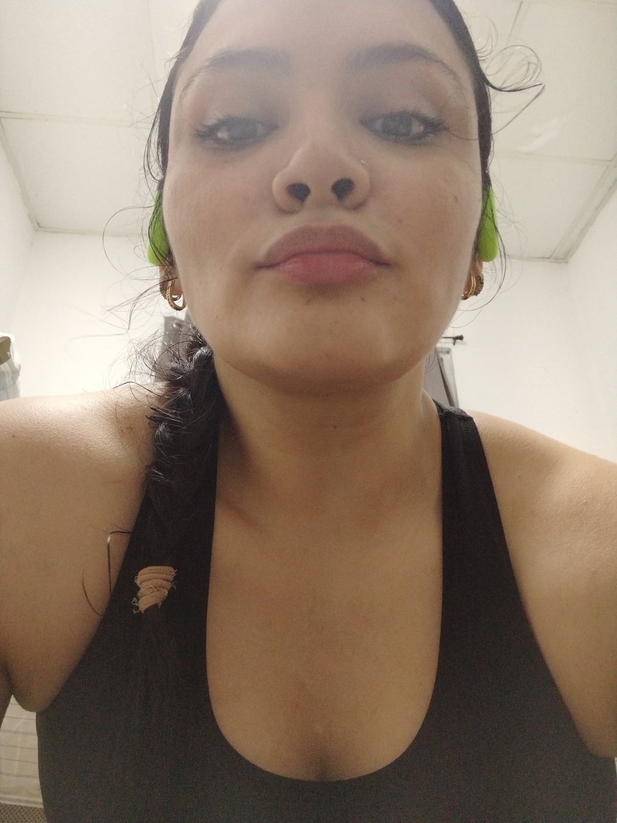 Miss_lee tweet media