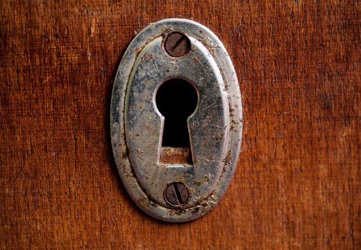 Matt Rife’s face is shaped like an old timey keyhole