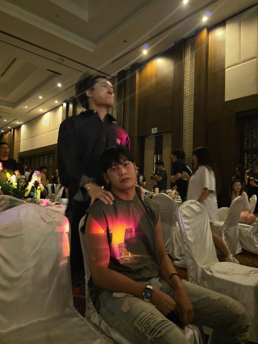 nini_whheart's tweet photo. Favourite dynamics — the calm and chaos 😆❤️

KS OUTING 2025
#GMMTVOuting2025
#คริสสิงโต https://t.co/3bRreGciTL