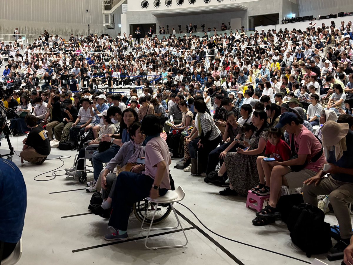 ◾️書道パフォーマンス甲子園inEXPO
始まりました☺️
EXILE TAKAHIROさんをはじめとする豪華審査員も観戦しています😊
ケーブルテレビのコスモスチャンネルで生中継されているので、ぜひご覧ください🙇‍♂️
#書道パフォーマンス甲子園 
#TAKAHIRO