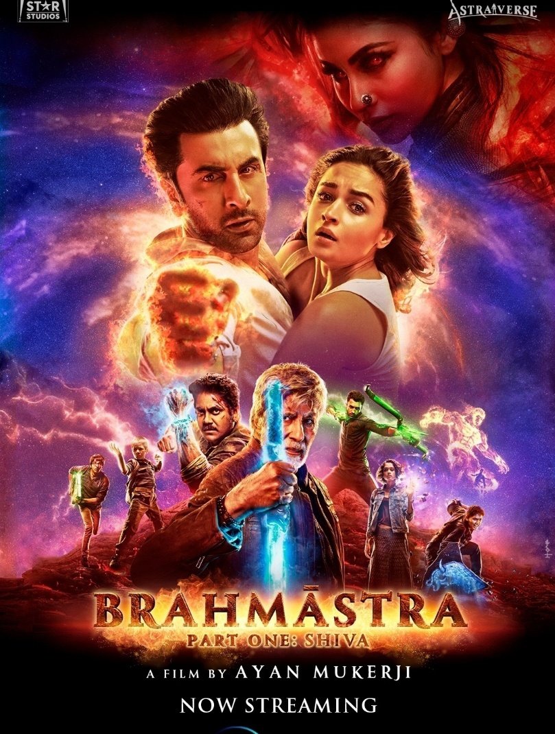 YoursJoee's tweet photo. crazy how ayan mukerji had two golden chances to go pan-India. wasted both 💀 https://t.co/0TbMuuOcP7