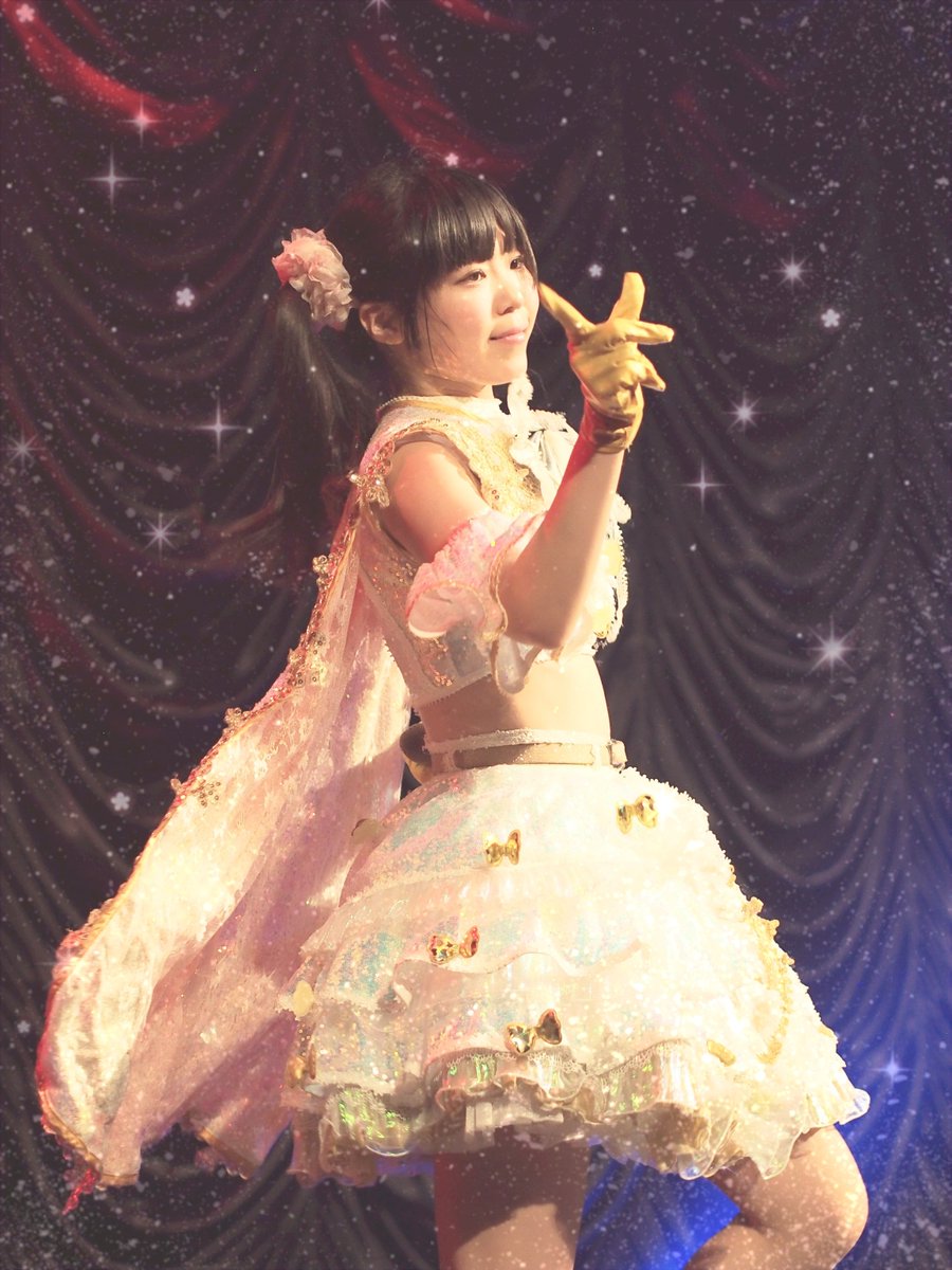 Massa101010's tweet photo. 君がいるから、毎日が輝く✨️
#TreasureThursday
#稗田あいす #稗田沼
#ライブ #ライブフォト
#ひえめーる #あいすに会いたい https://t.co/FRV2SyY9pq