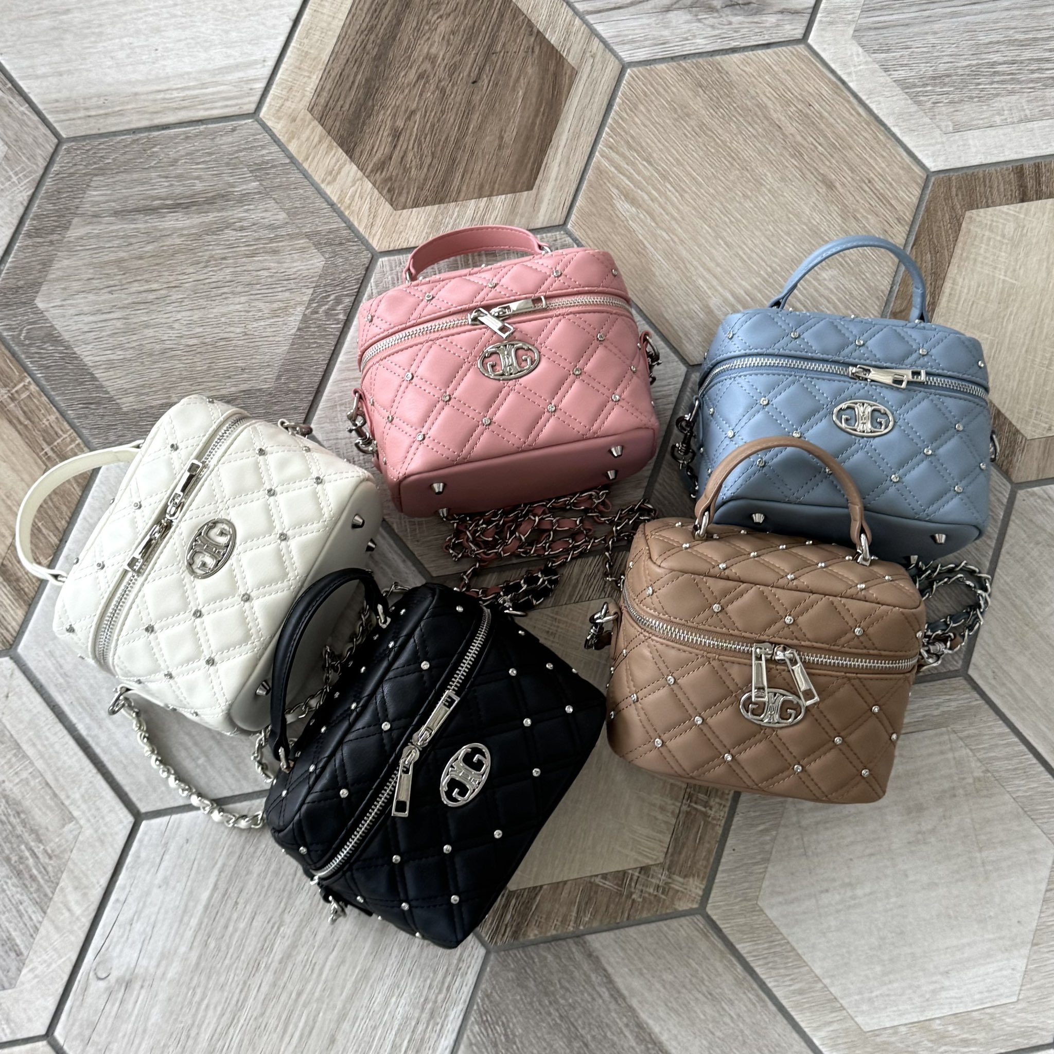 ZOZOTOWN限定 GYDAバニティーショルダーバッグ ZOZO限定!!】パールハンドルバニティBAG（ハンドバッグ）｜GYDA