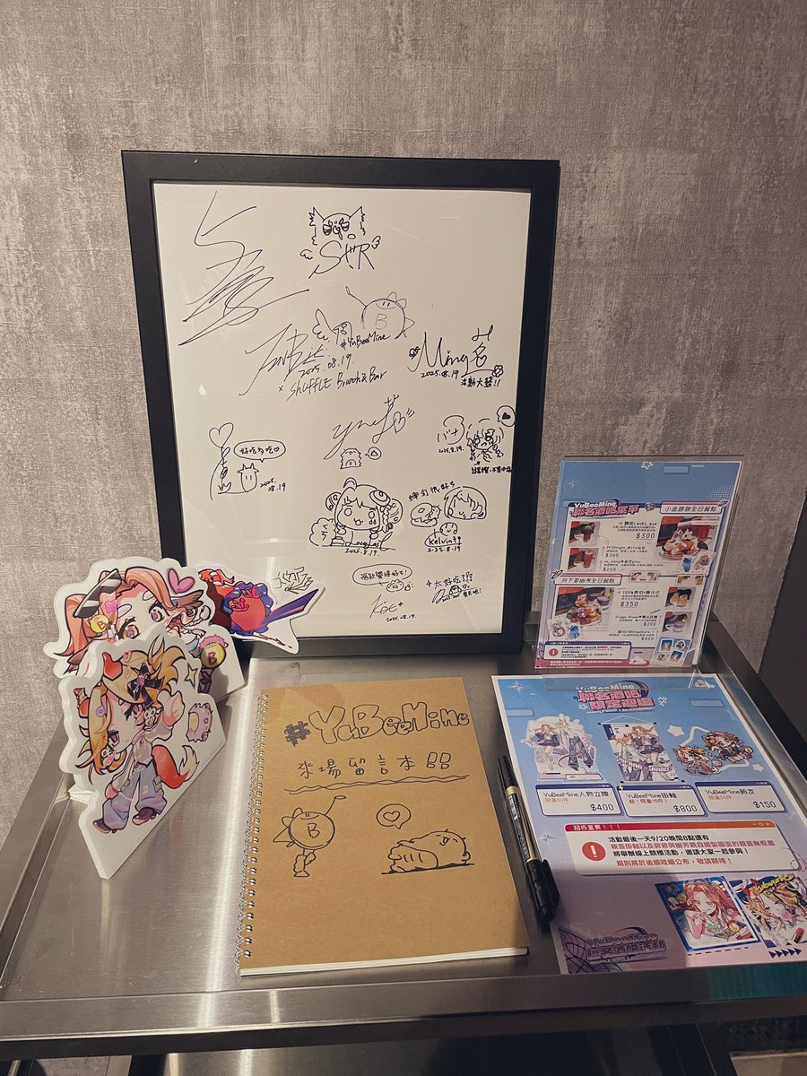 sangii014's tweet photo. 聯名餐點好好吃🥰
紫色的醬汁跟燻鮭魚以及蝦子的搭配
吃起來很清爽🤤

碧碧的仙女調酒很像是會讓是不知不覺一直喝一直喝的飲料 完全沒有酒感w
老闆的紫芋奶酒則像是大人的酒w

喝完這兩邊再來一杯陽光訊號 剛好適合醒酒
但三杯飲料也是真的飽
過幾天有空的時候會再去一次的😎
#YuBeeMine https://t.co/6PpHLT5AvQ