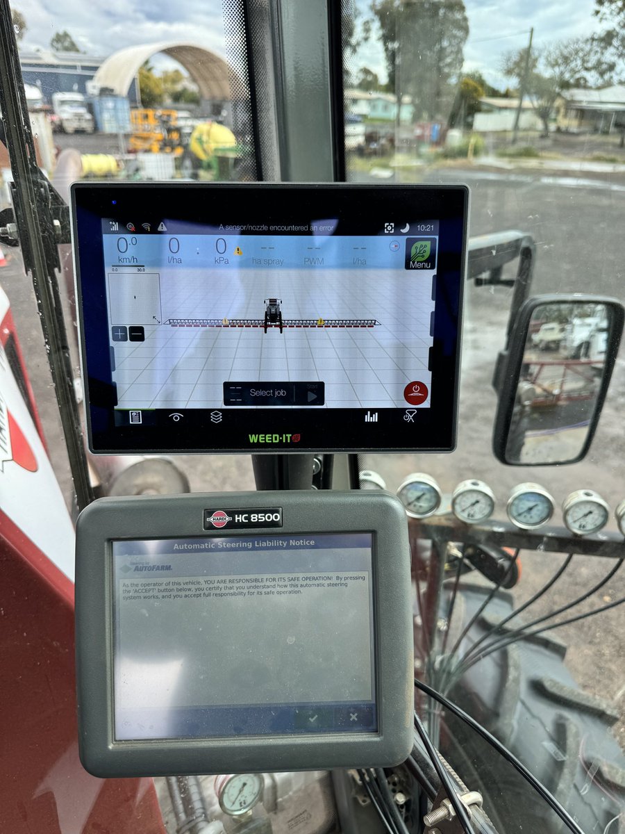 Another weedit retrofit done here in Dalby by Darling Done end Precision. We are just finishing off testing and setup and this machine will be back on farm so the client can start saving on chemicals and stay on top of those hard to kill weeds.