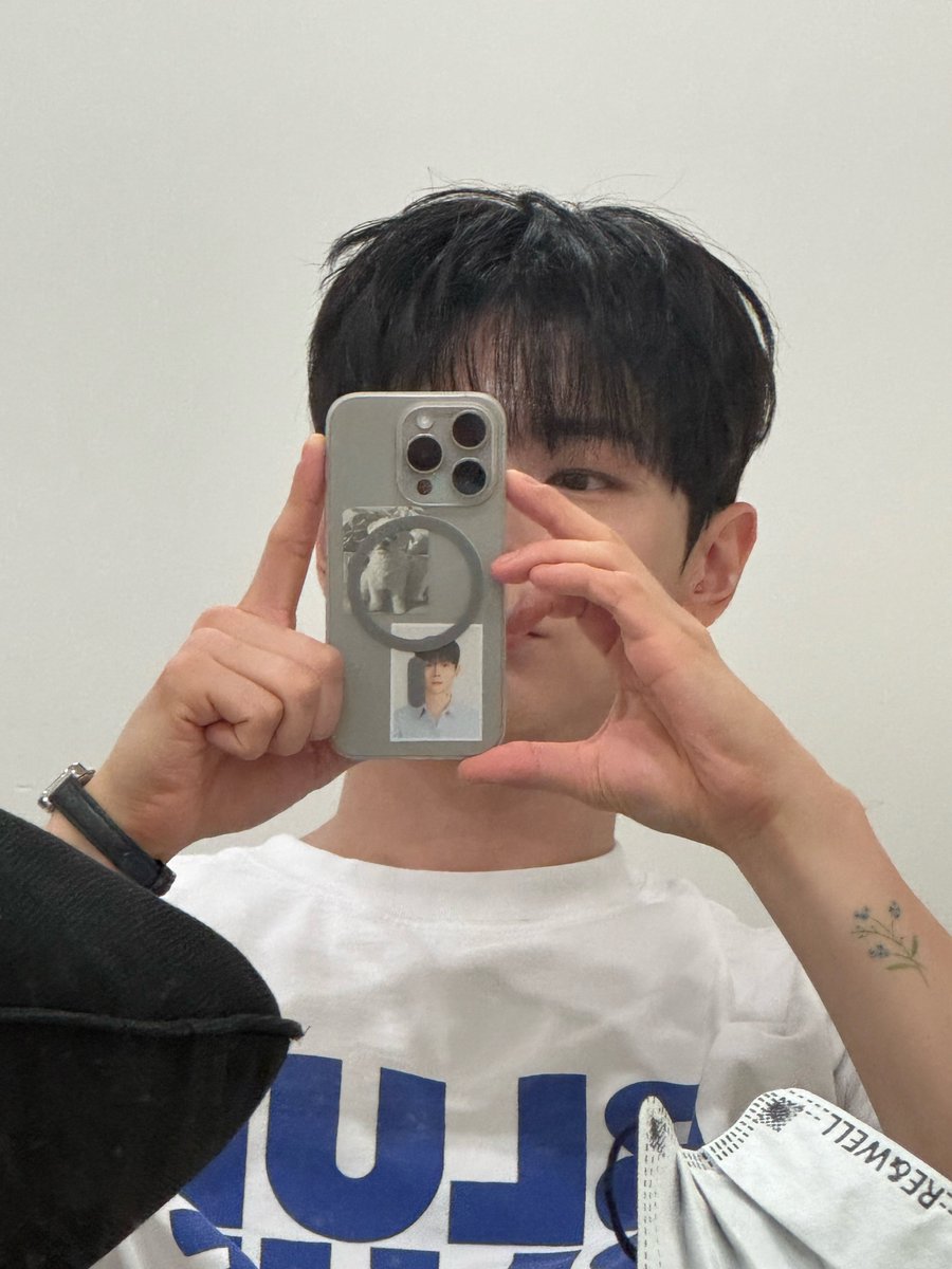 walwale_sccs's tweet image. 아이폰 예찬이..🥹💕