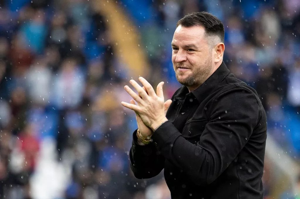 Lee Tomlin lands first senior coaching job and immediately brings in ex-Cardiff City player walesonline.co.uk/sport/football…