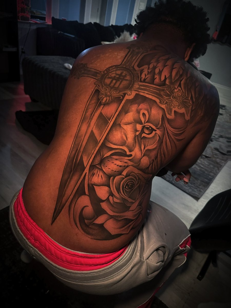 Iam_jonathan_ tweet media