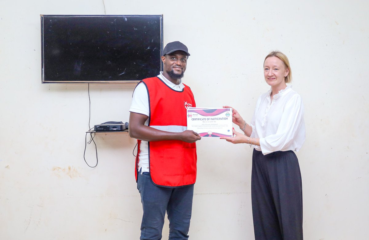allyhusseinm's tweet photo. Honored to join the appreciation meeting with partners &amp; stakeholders in Magarini, Kilifi.

Grateful to have been awarded my GBV, PGI &amp; Safeguarding and Paralegal training certificates—skills to strengthen community-led action against GBV.

#EndGBV #CommunityEmpowerment #KRCS https://t.co/G2mY76BfB3