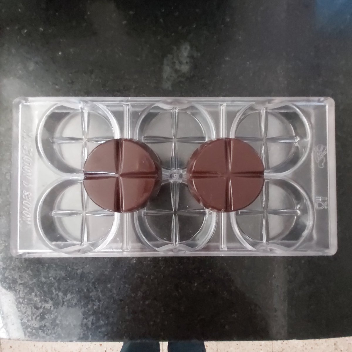 Informes y pedidos, al email moldesymasmoldes@gmail.com