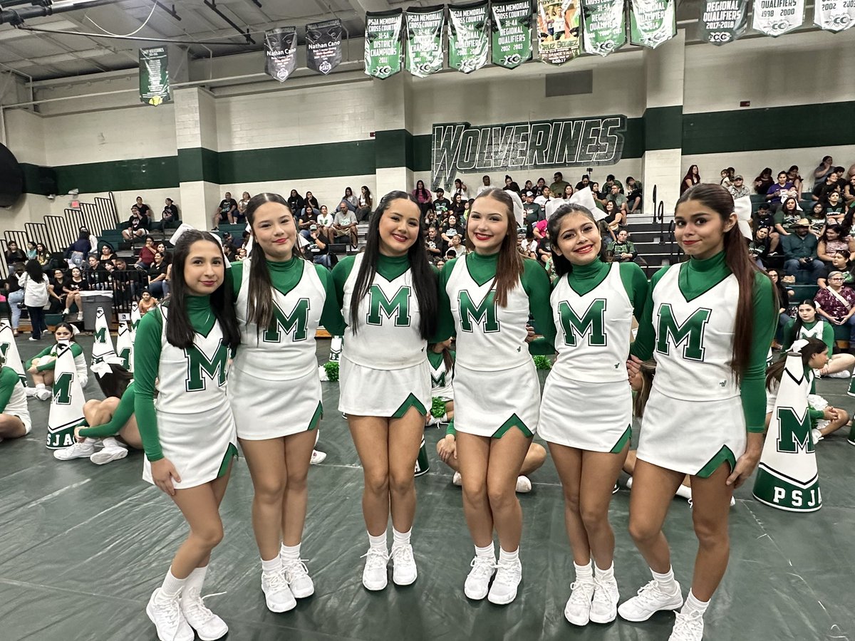 Wolverine Cheer 💚💕📣 tweet media