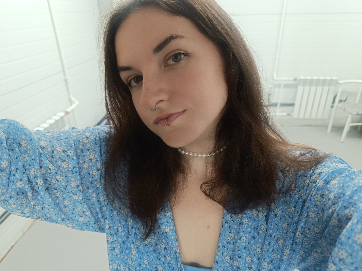 Шел 21 день без выходных, а я даже выгляжу отдохнувшей