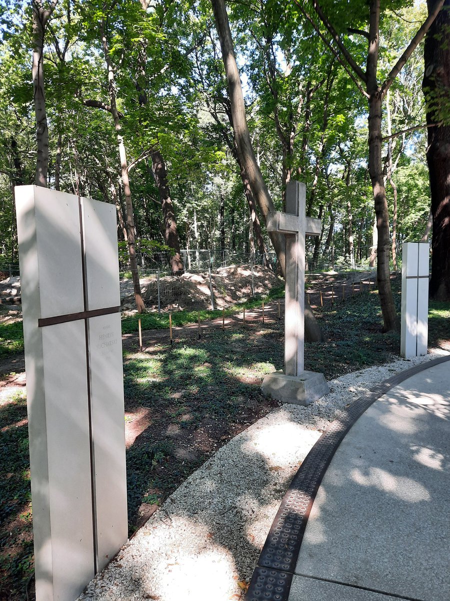 Alan Wakefield tweet media