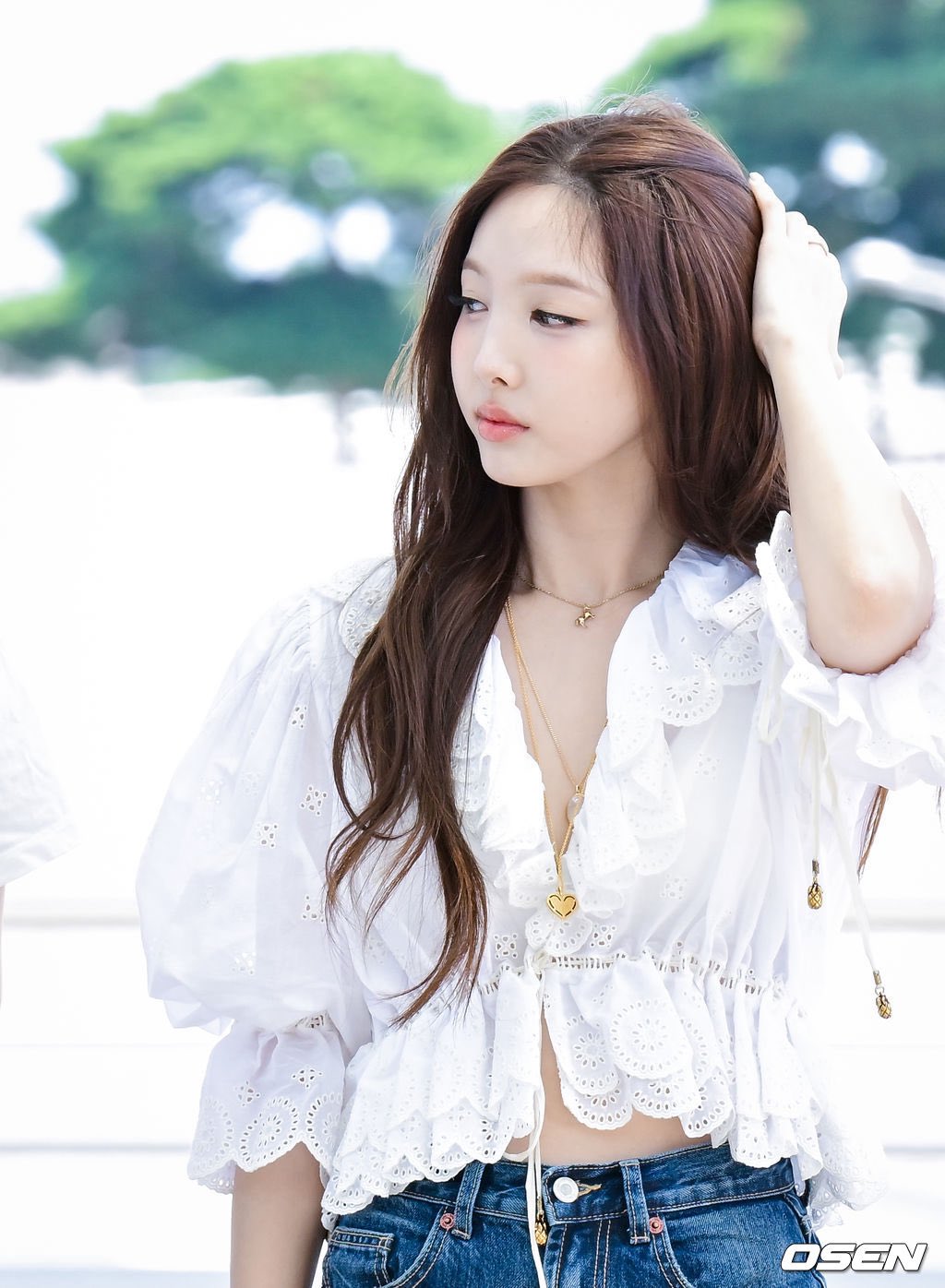 TWICE ナヨン TWICE NAYEON 1st Photobook 🎀 「はい、私はナヨンです