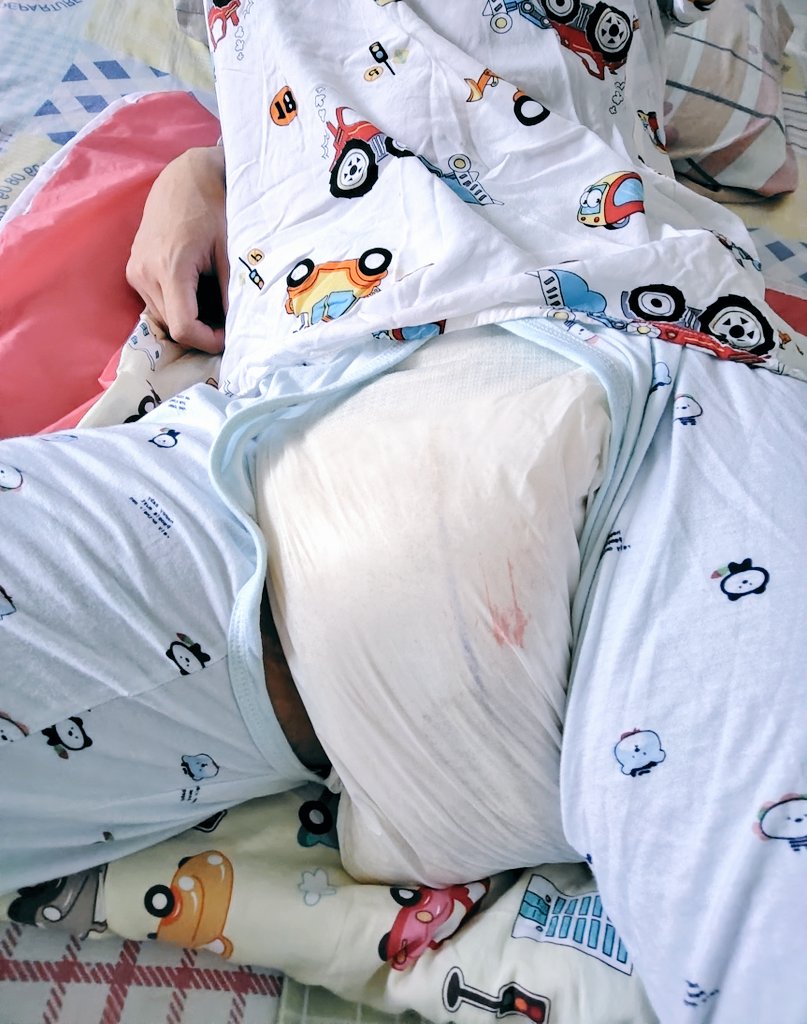 Willteck2's tweet photo. #abdlcommunity #abdlbaby #ddlg #diaperwetting #幼児退行 https://t.co/iDXx7Gmhrg