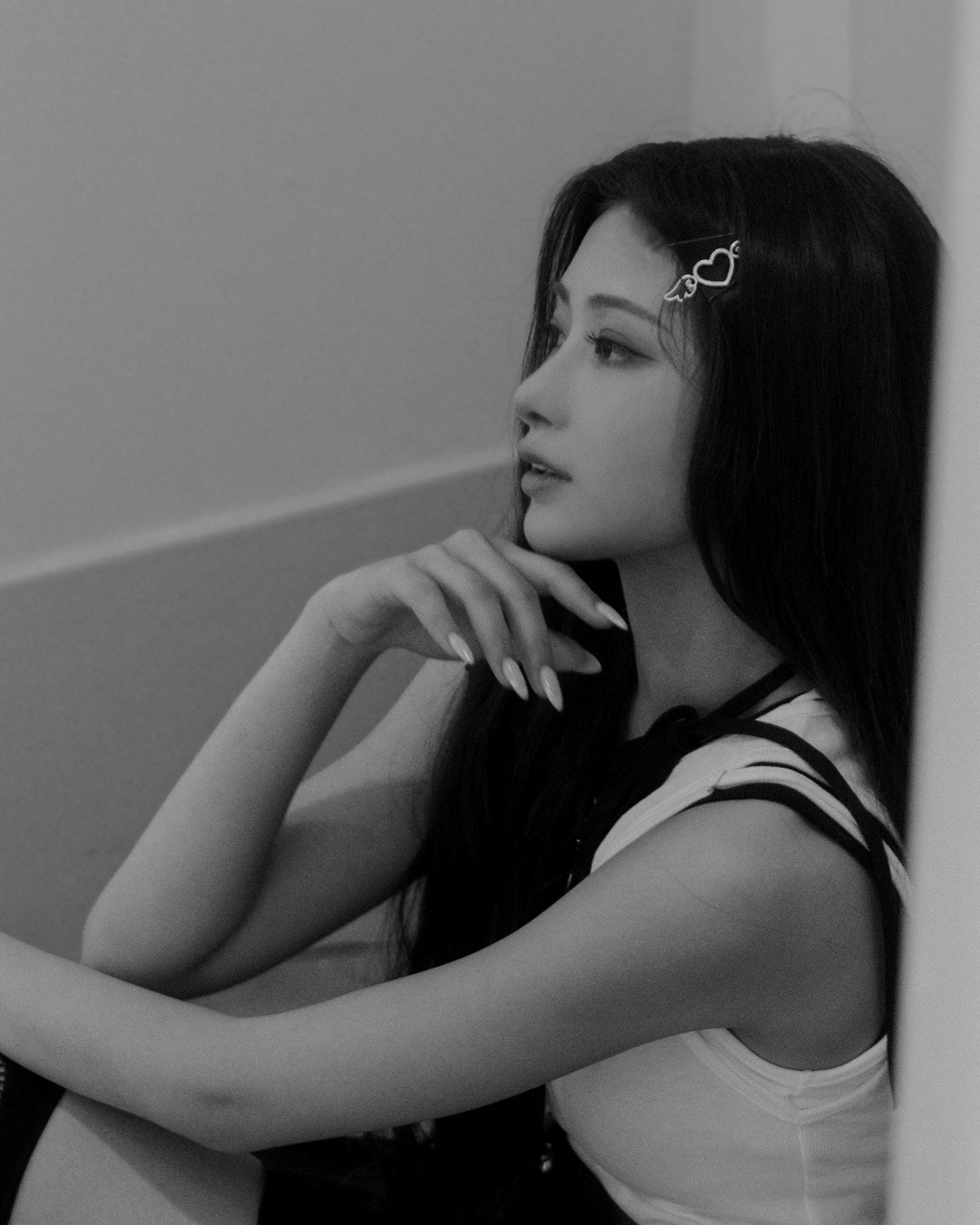 Gy2esk_aEAAOTlI?format=jpg&name=large