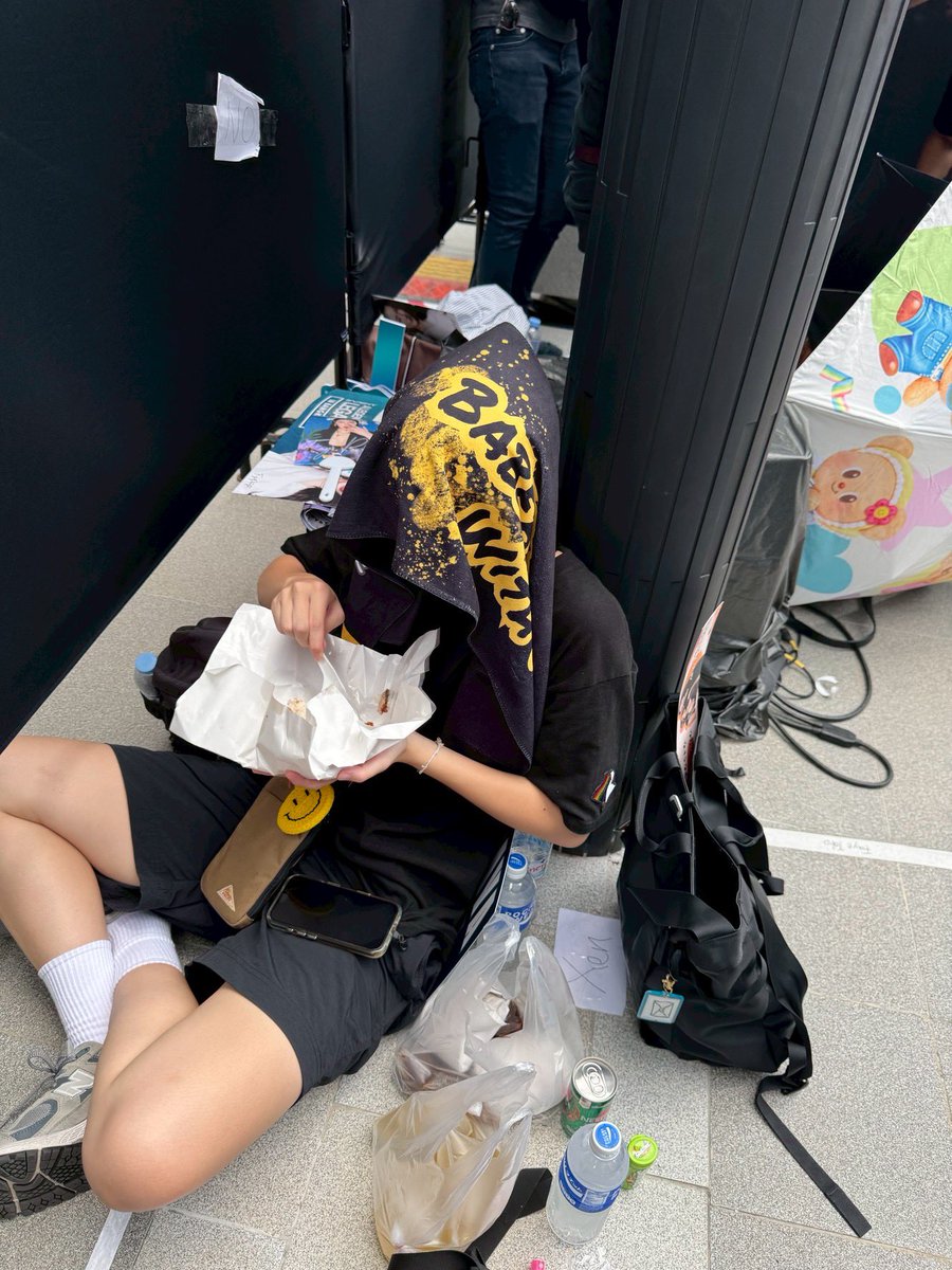 Captain19🪿 tweet media