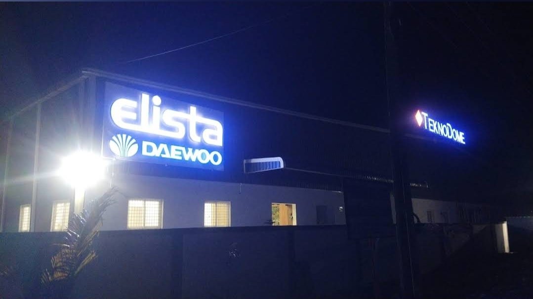 DynamicAndhra's tweet photo. Elista started exporting TV sets to UAE from it's Kadapa plant. #MadeInAP #Kopparthy #AndhraPradesh https://t.co/NtNKzGxnDc