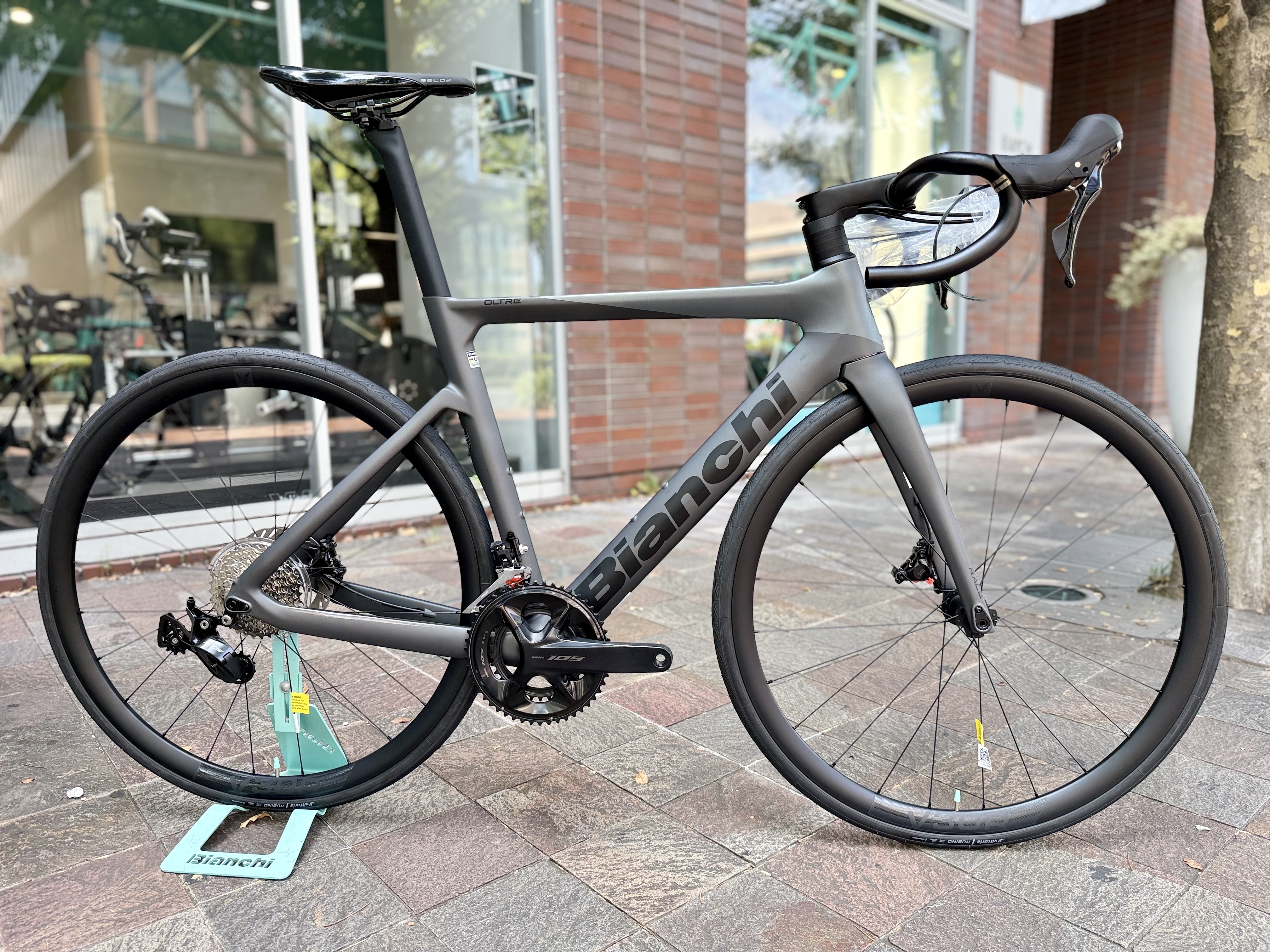 bianchi ロードバイク　引き取り限定 横浜市青葉区から bianchi ロードバイク 引き取り限定 横浜市青葉区から - メルカリ