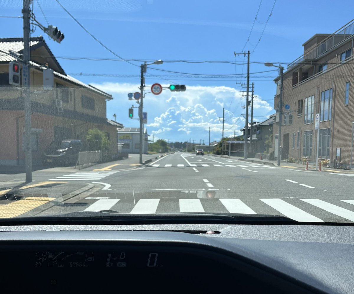 雲が綺麗😍✨ちなみに海南あたり🚗