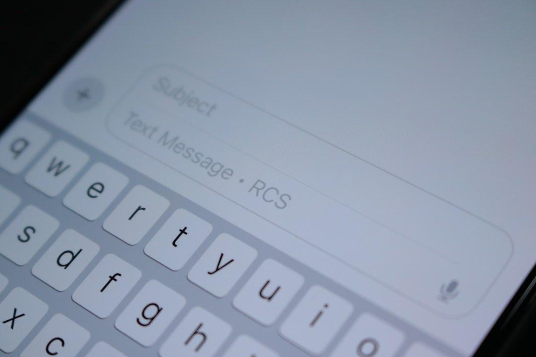 WinSMS tweet media