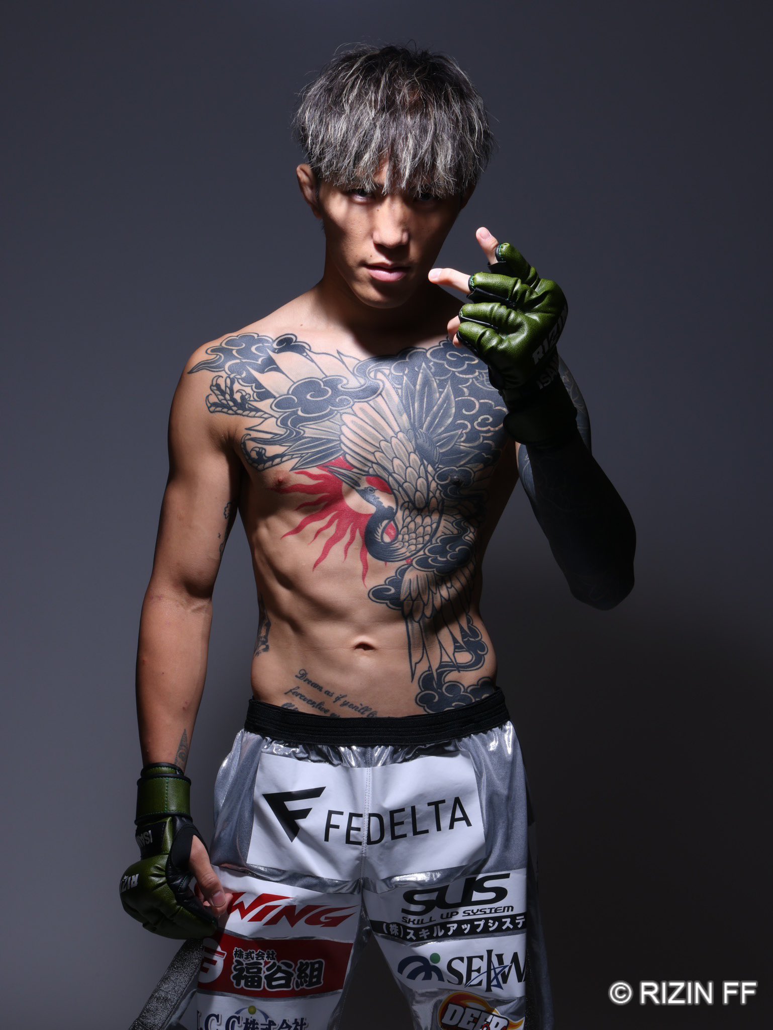 た*ね様 伊藤裕樹 秋元強真 RIZINステッカー2枚セット RIZINステッカー秋元強真 伊藤裕樹 2枚セット