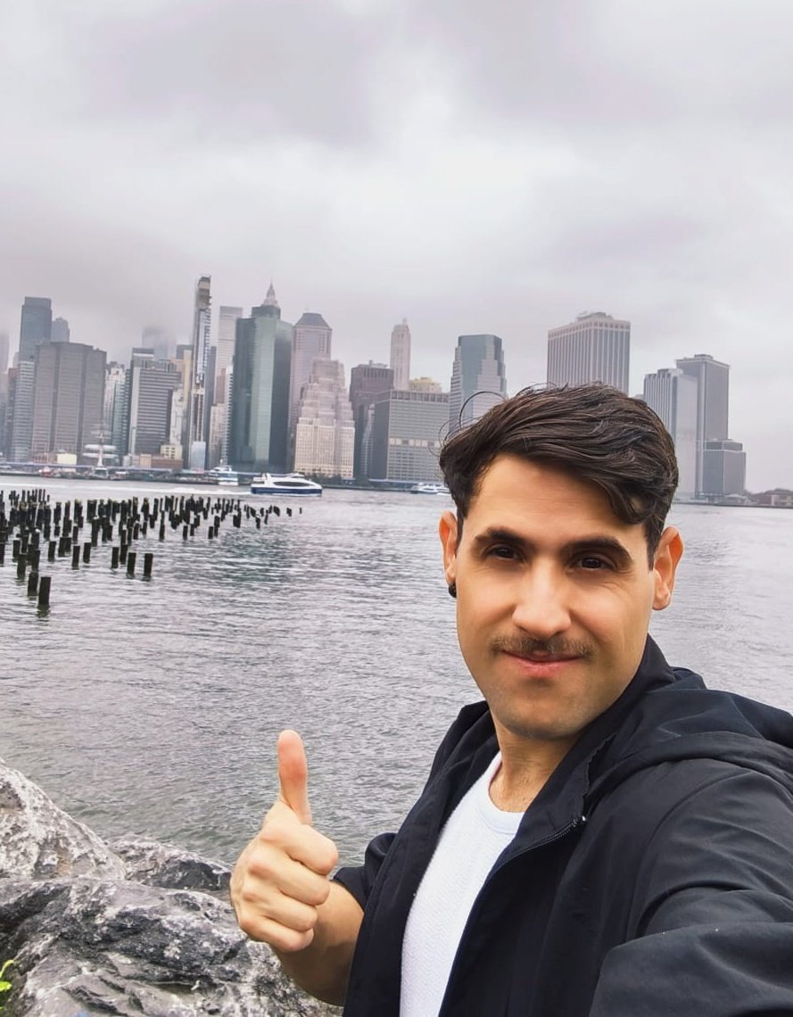 Oasis 🌙 T R I F 💃 tweet media