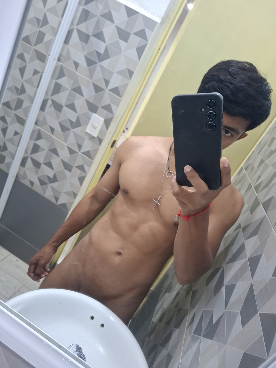 Quien para un grupo de telegram?