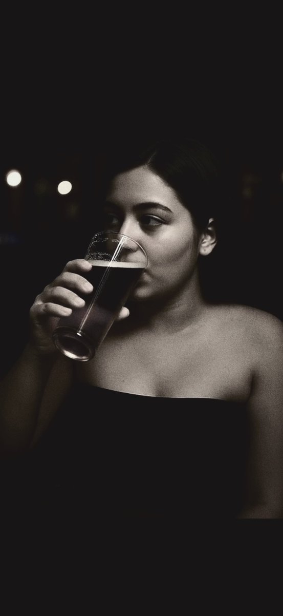 Funny Leone tweet media