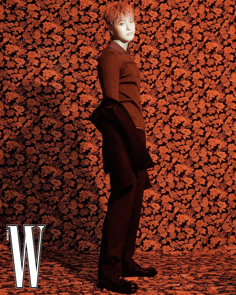 melovesyoun's tweet photo. WOODZ × Gucci Pre-Fall 2025 for W Korea’s W Spotlight 🪽

#WOODZ #우즈 #GucciPF25 https://t.co/qzoDBTBn8W