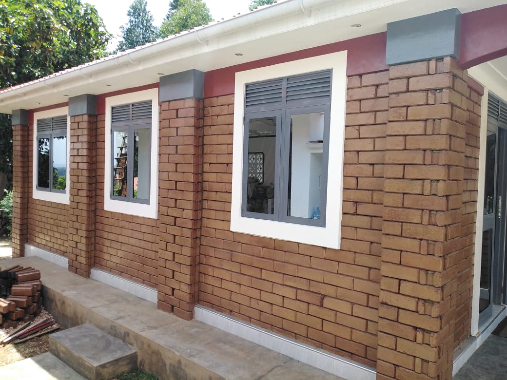 Makiga_building's tweet photo. Affordable. Durable. Green.
Build your dream home with Makiga Blocks &amp; save up to 50%!
✔ Strong for storey apartments
✔ Eco-friendly &amp; cost-effective

📞 0794677600 | Industrial Area, Nairobi

#Makiga #AffordableHousing #GreenBuilding #KenyaHousing https://t.co/bDn2zb8znx