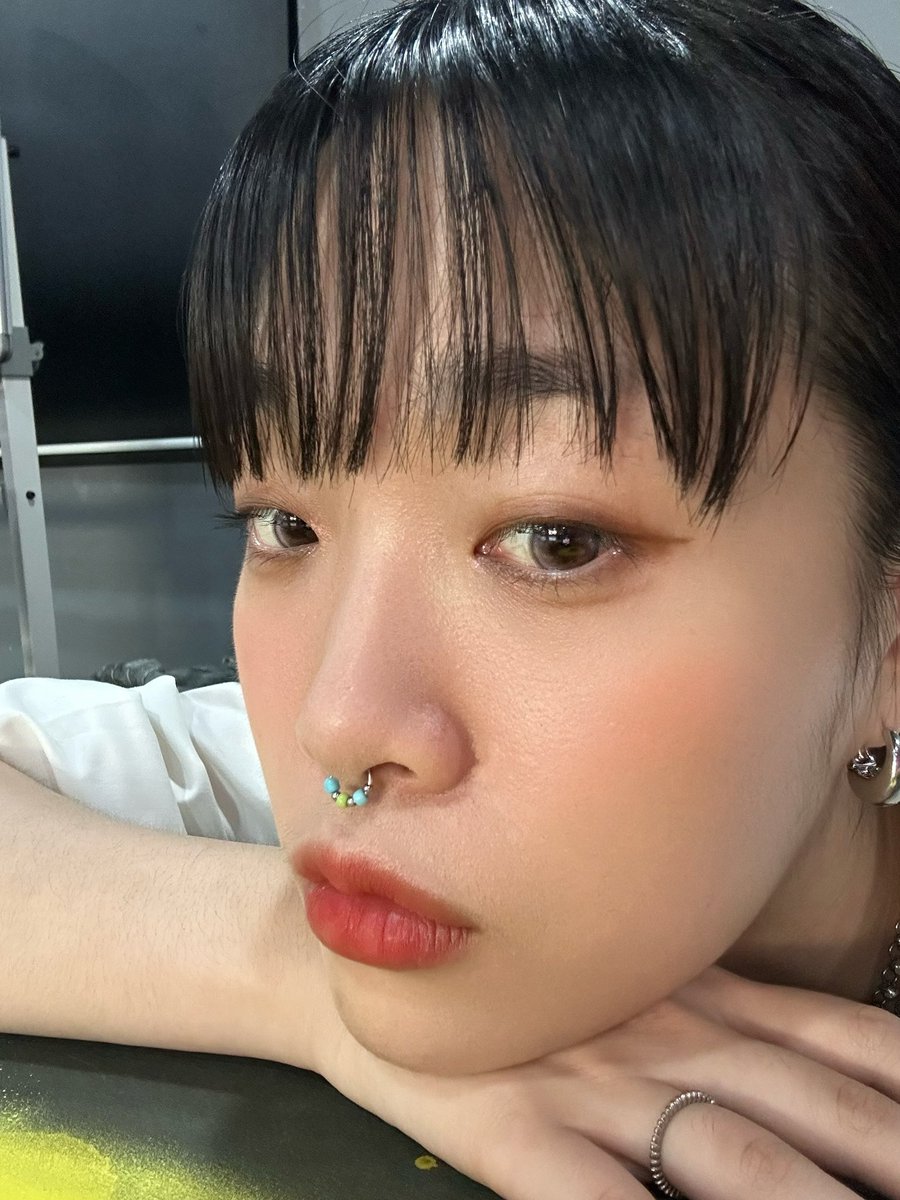 lxdynaro's tweet photo. 제가 한 10년만에 렌즈를 껴봤는데용
호홓 맘에드네용~~~^^??*** https://t.co/Z9kIBUyGJv