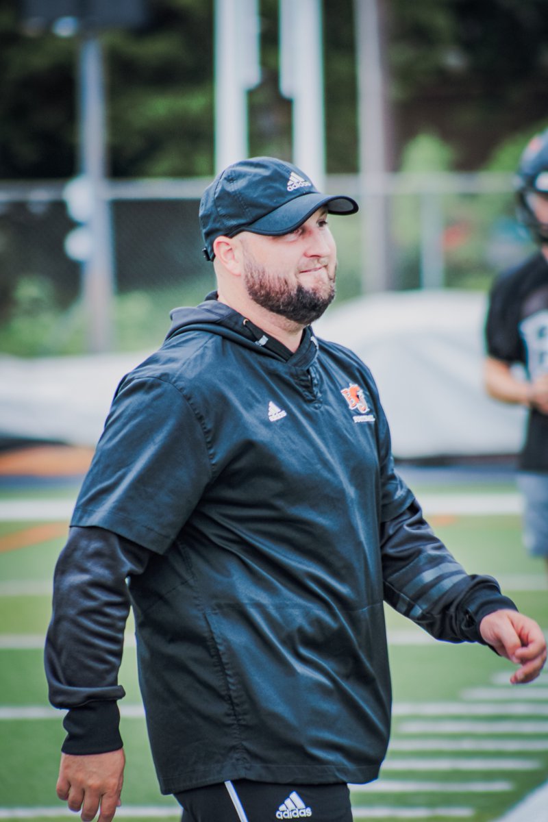 Baker University Football tweet media
