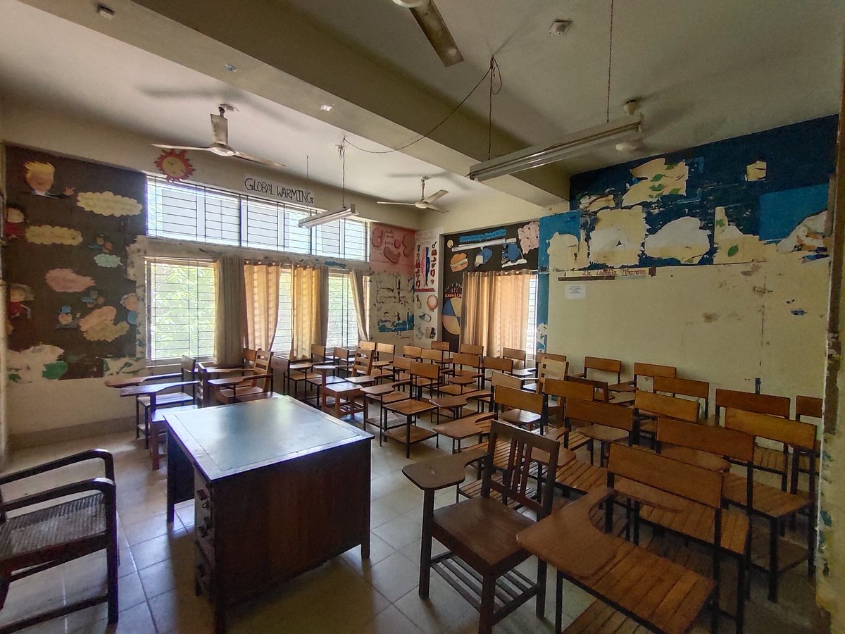 j53nhmcc's tweet photo. My first medical school 
Chittagong Medical College https://t.co/TvXoH85fBS