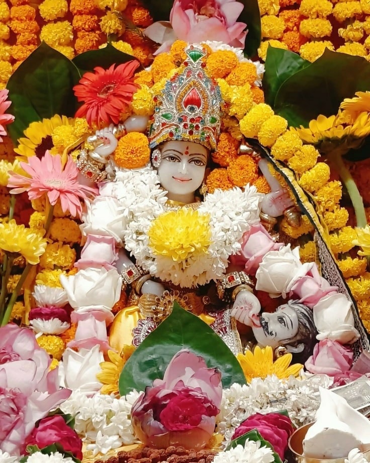 Maa BaglaMukhi Mandir (@baglamukhipuja) on Twitter photo рдорд╛рдБ рдмрдЧрд▓рд╛рдореБрдЦреА рд░рд╛рдЬрдпреЛрдЧ рдХреА рджреЗрд╡реА рд╣реИрдВред рд╕рддреНрддрд╛-рдЕрд╕рддреНрддрд╛ рдЗрдирдХреЗ рдЕрдзреАрди рд╣реИрдВред рдЗрд╕рд▓рд┐рдП рдиреЗрддрд╛ рднреА рдЗрдирдХреА рд╢рд░рдг рдореЗрдВ рдЬрд╛рддреЗ рд╣реИрдВред рдорд╛рдБ рдмрдЧрд▓рд╛рдореБрдЦреА рдХрд▓реНрдпрд╛рдг рдХреА рджреЗрд╡реА рд╣реИрдВред рдорд╛рдБ рдмрдЧрд▓рд╛рдореБрдЦреА рд░рд╛рдЬрдпреЛрдЧ рдХреА рджреЗрд╡реА рд╣реИрдВред рд╕рддреНрддрд╛-рдЕрд╕рддреНрддрд╛ рдЗрдирдХреЗ рдЕрдзреАрди рд╣реИрдВред рдЗрд╕рд▓рд┐рдП рдиреЗрддрд╛ рднреА рдЗрдирдХреА рд╢рд░рдг рдореЗрдВ рдЬрд╛рддреЗ рд╣реИрдВред рдорд╛рдБ рдмрдЧрд▓рд╛рдореБрдЦреА рдХрд▓реНрдпрд╛рдг рдХреА рджреЗрд╡реА рд╣реИрдВред