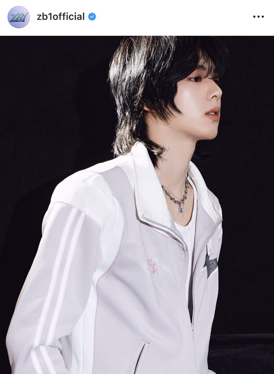 ZEROBASEONEゼベワン ハン•ユジンさん（18） 9月1日発売予定フル