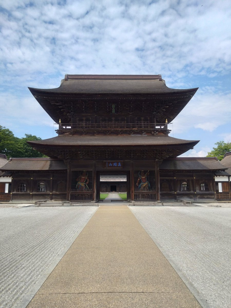 takac426's tweet photo. 富山県の国宝瑞龍寺
圧巻でした

#瑞龍寺 https://t.co/ONe1nx2XUq