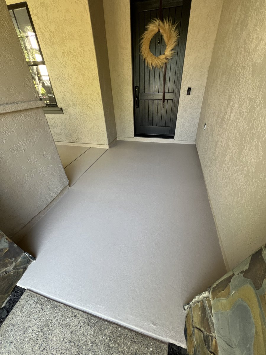 StanleySureFit's tweet image. Before &amp;amp; After pics of this front #porch makeover up in beautiful #RubyHill in #Pleasanton 

#handyman #bb27 #BeforeAndAfter #trivalley #bayarearealestate #paint #frontporch #pleasantonca #sherwinwilliams #sashco 🇺🇸