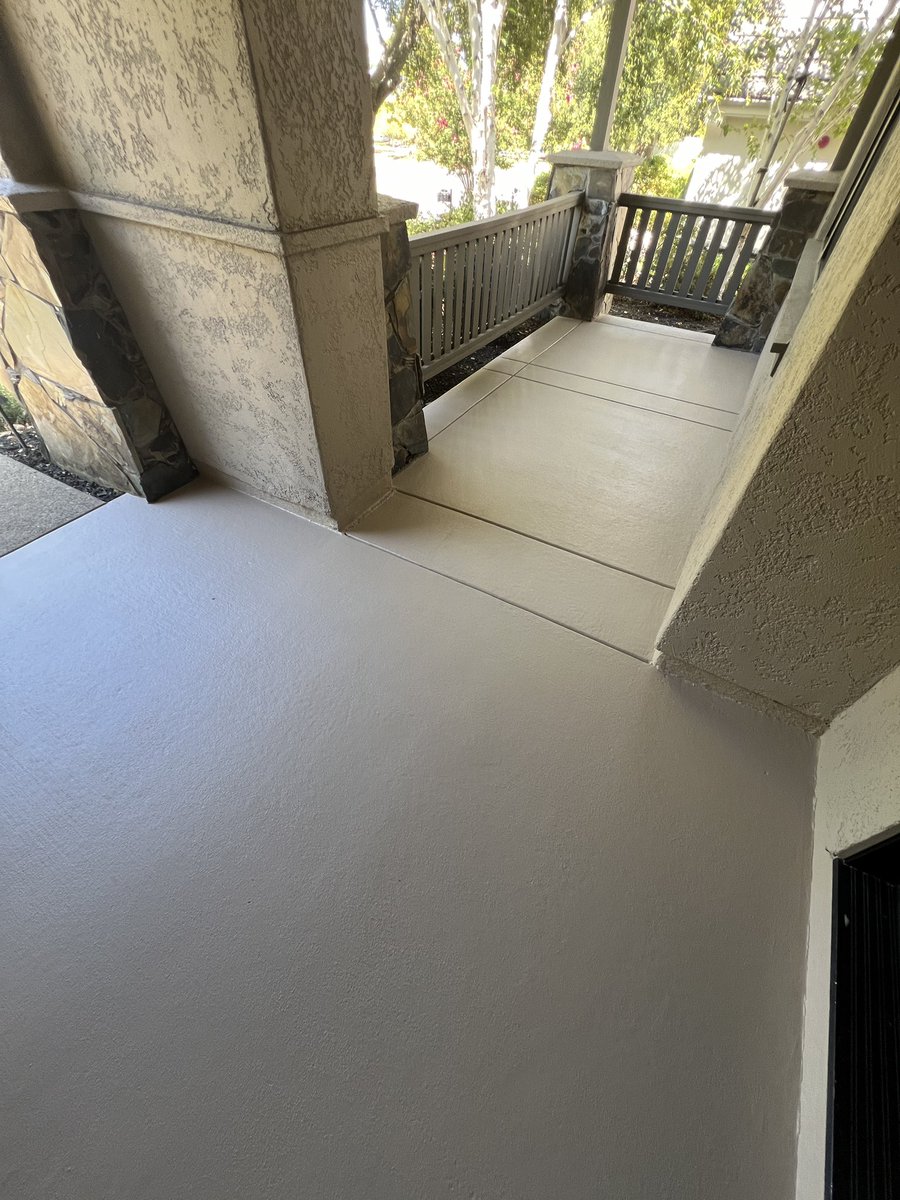 StanleySureFit's tweet image. Before &amp;amp; After pics of this front #porch makeover up in beautiful #RubyHill in #Pleasanton 

#handyman #bb27 #BeforeAndAfter #trivalley #bayarearealestate #paint #frontporch #pleasantonca #sherwinwilliams #sashco 🇺🇸