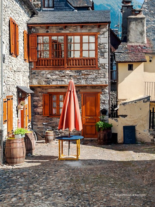 StieglerThomas's tweet image. Guten Morgen mit einem kleinen Kaffee, heute in Vielha ...  

#Spanien