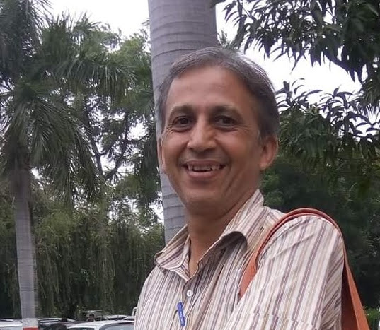 Rajeev_Bhopali's tweet photo. Chos #Suresh_Kumara #CTLC कर्मचारियों को भड़का रहा.
सभी #टीएलसी को कह रहा लिख कर देना
 2 TLC के साथ काम नहीं करना, हर स्विफ्ट में 3 TLC होना 
#बृजेश_पाराशर LPG को लगाया, परेशान कर रहा
डियुटी चेक कर लें 
#पाराशर की 
@BhopalDivision
@mechbpl
@gmwcrailway 
@IR_CRB 
@SrDOMBPLWCR https://t.co/5VFYvjgut2