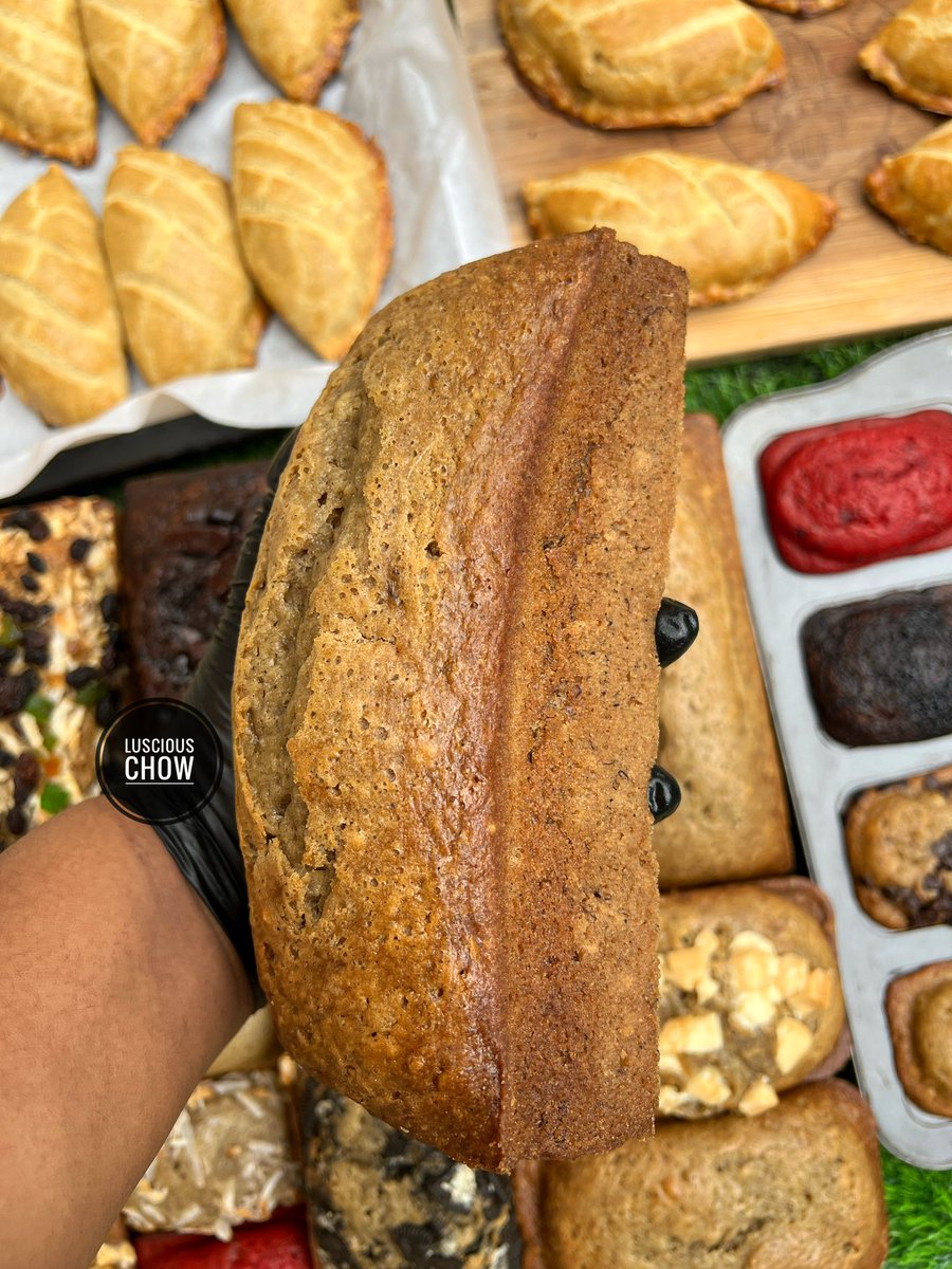 adaezennaji_'s tweet photo. Good morning ☀️ 
The bakery and kitchen is open this morning! 

Send a dm to order 😊 https://t.co/FGldIliGgJ