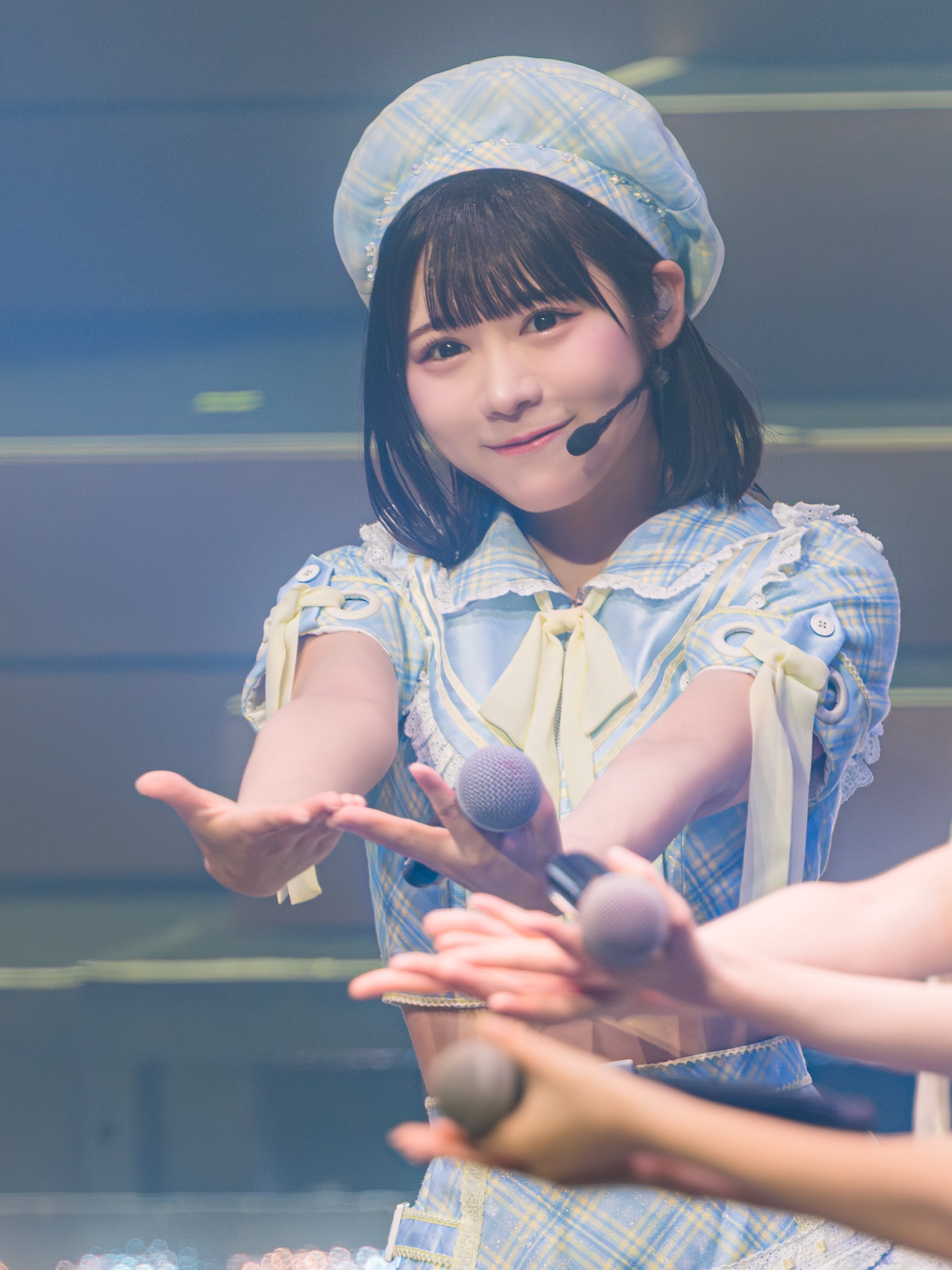 ニアジョイ 大西葵 チェキ FWqmEMTUUAEu3pA.jpg