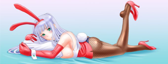 以前これをヘッダーにしていたらアカウントをロックされたのです。 
#バニーの日 