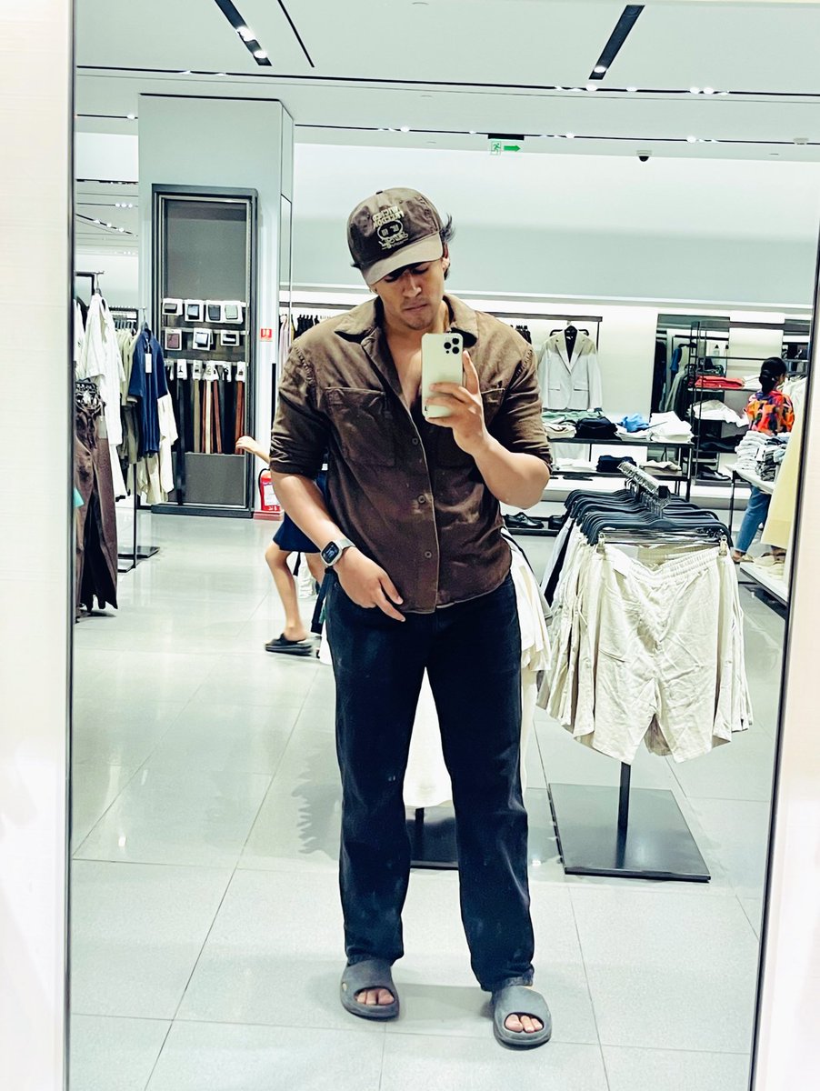 GM Chat 💬

Today is a good day to be on CT.
Don't ask me why though.

Day 1632 of me being here and still not an ambassador of any project, smh!

Btw, we stay OPEN.
OpenLedger second campaign concluded yesterday.

We keep snapping, let's bring the payable ai economy to the