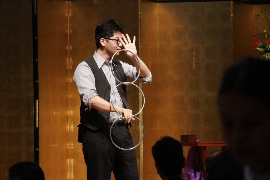 magic_pbm's tweet photo. 2024年10月11日
尾高ゴム工業株式会社様の創立100周年記念祝賀会に出演させて頂きました🎩
100周年という素晴らしい記念の会に呼んで頂き、誠にありがとうございました♠ https://t.co/W65BvNO7so